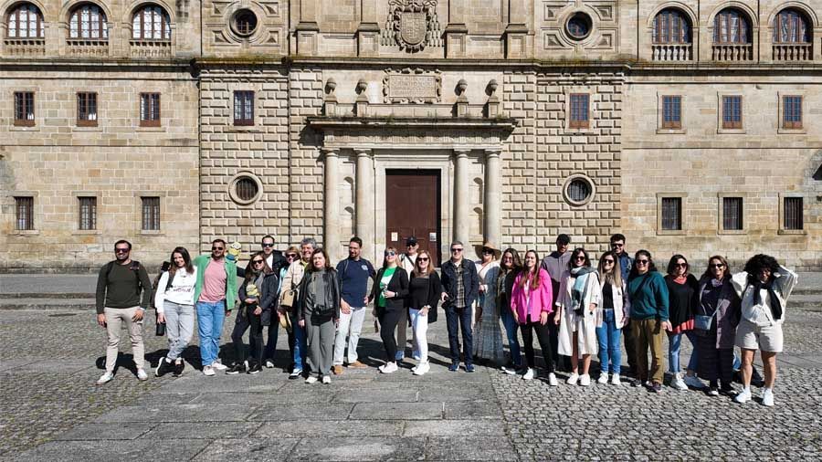 El sábado empezó con la visita a los Escolapios de Monforte de Lemos