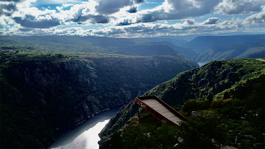 Mirador de A Cividade: vistas de escándalo en la Ribeira Sacra